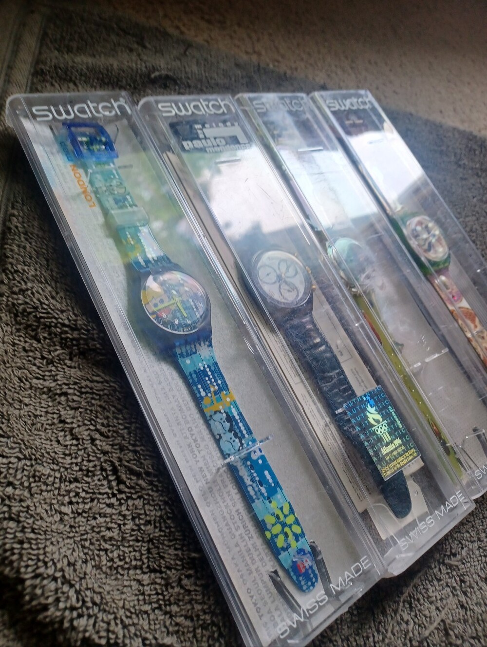 BUNDLE# 4 SWATCH WATCHES ( UNISEX ) - Picture 11 of 11